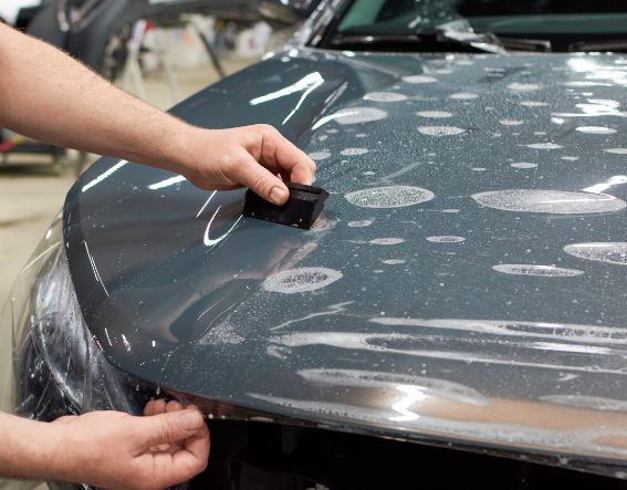 oklejanie folią PPF Marki